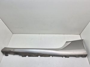 Lexus LC500 listwa progowa lewa 75854-11020