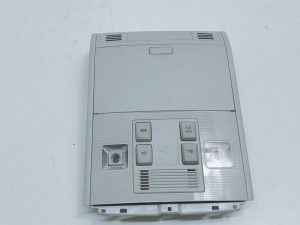 VW Golf VII lampka podsufitki led 5G0868837