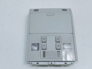 VW Golf VII lampka podsufitki 5G0868837