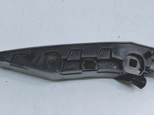 Skoda Scala ślizg zderzaka prawy przód 657807184A