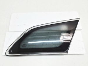 Toyota Avensis T27 kombi szyba tył prawa 62710-05090