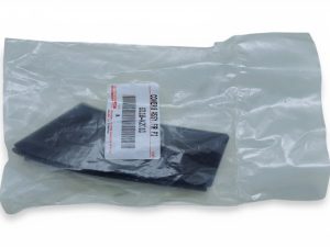 Toyota Yaris Cross osłona zaślepka słupka lewy przód 60118-K2010