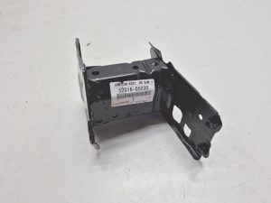 Toyota Auris Avensis strefa zgniotu lewa tył 52016-05030
