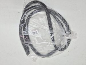 Toyota Yaris uszczelka drzwi prawy przód 62311-K2010