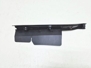 Toyota Rav4  osłona błotnika prawa 53389-42060