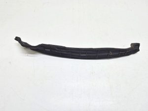 Toyota Yaris IV wygłuszenie błotnika prawe 53827-K0020