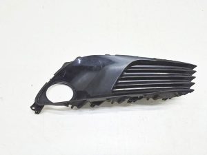 Toyota Auris kratka zderzaka prawa 81481-02600