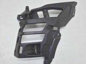 Suzuki swift MK9 ślizg zderzaka prawy 71782-69T0