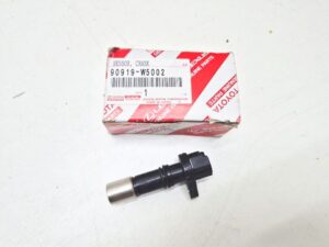Toyota Aygo Yaris czujnik położenia wału korbowego 90919-w5002